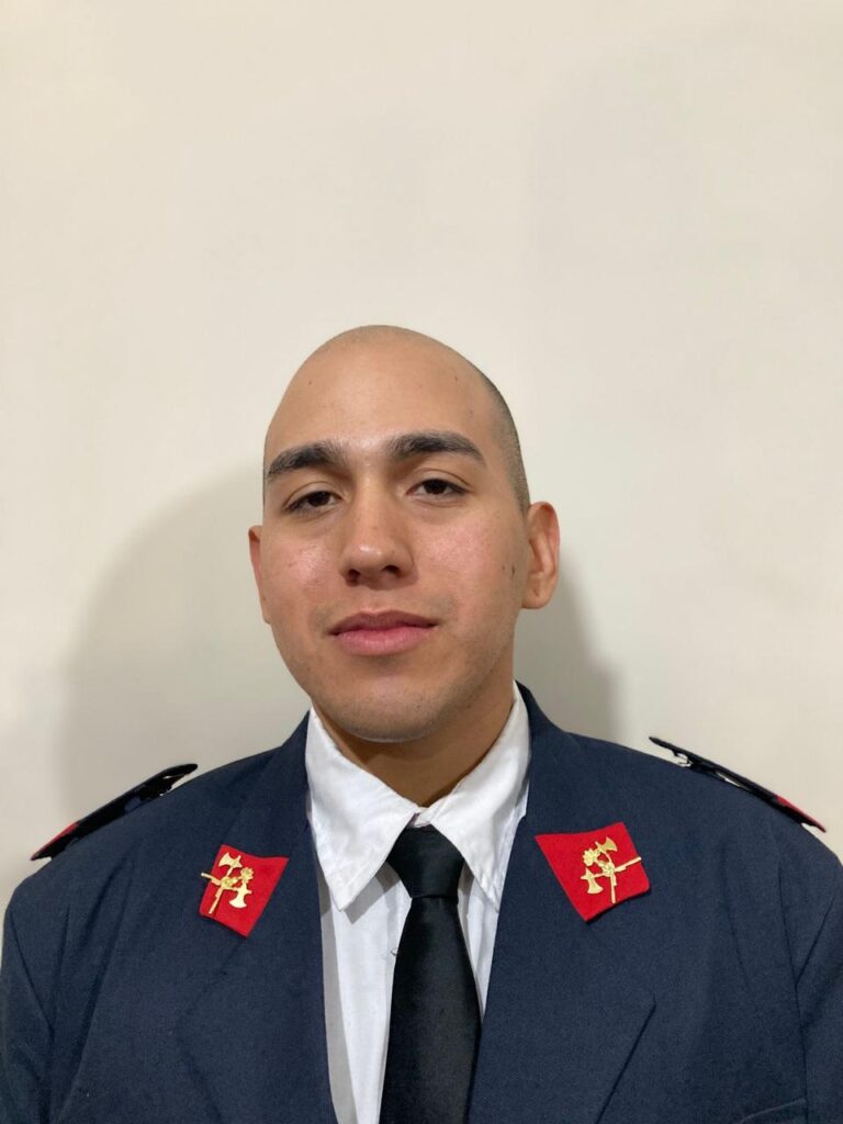 BOMBERO MENA WALTER